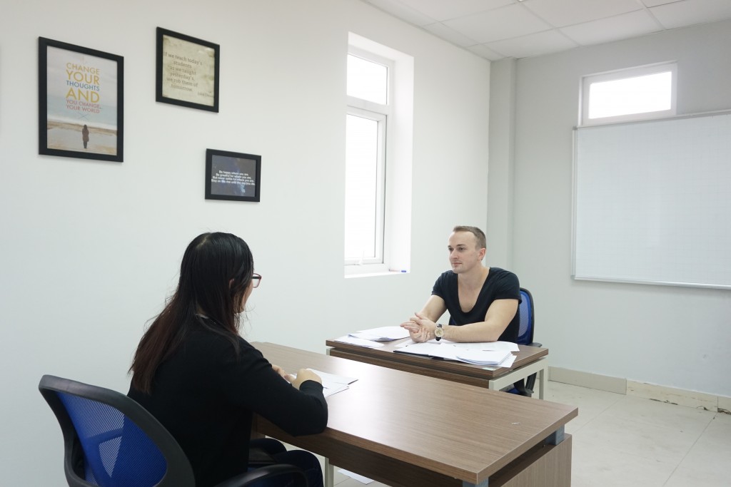 thi-thu-ielts- clever academy 04