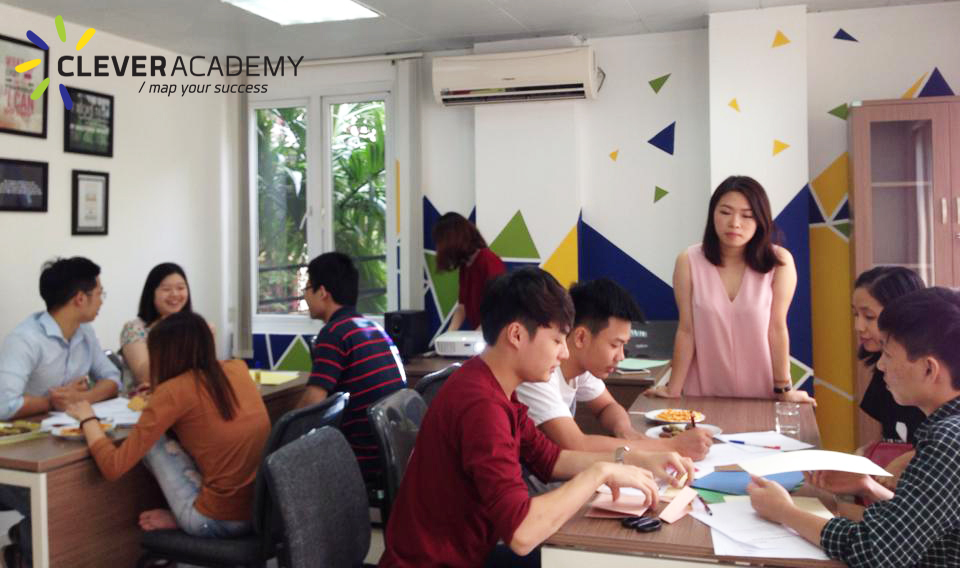 Khai giảng lớp Phát âm tiếng Anh miễn phí T8/2016