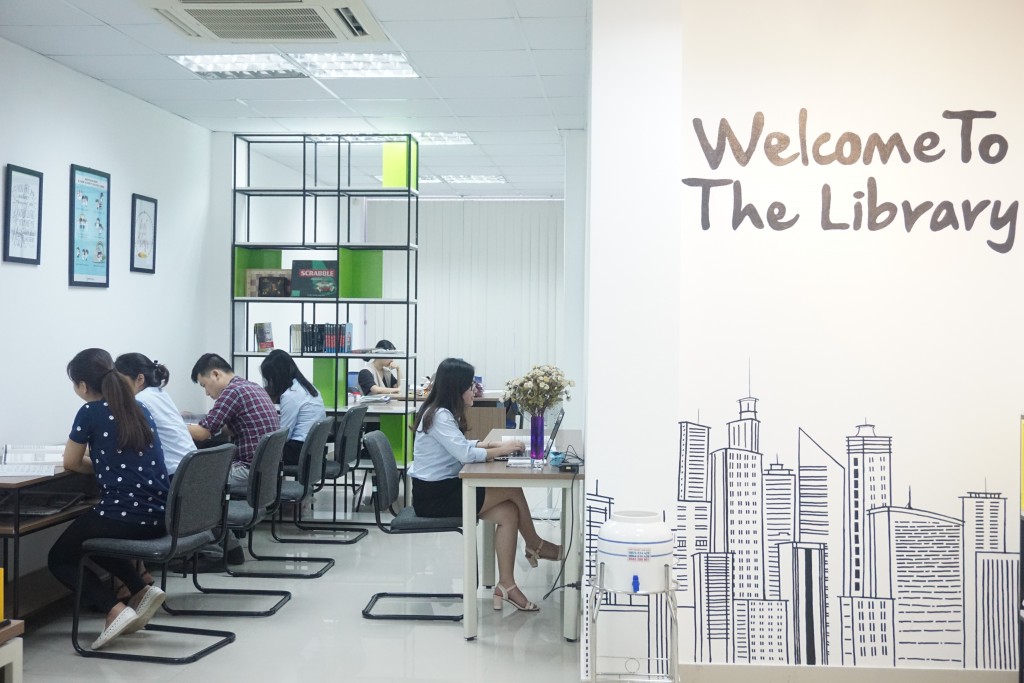 Trải nghiệm thư viện cực chất của Clever Academy