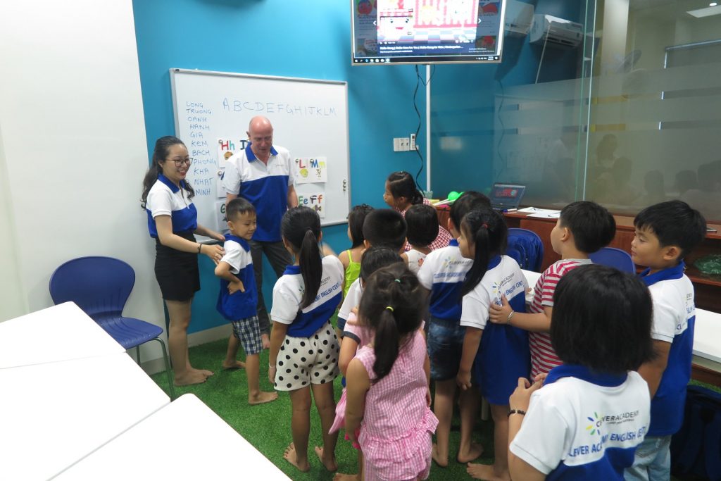 CLEVER ACADEMY TẠI QUẢNG NGÃI - GIÚP BẠN CHẮP CÁNH ƯỚC MƠ