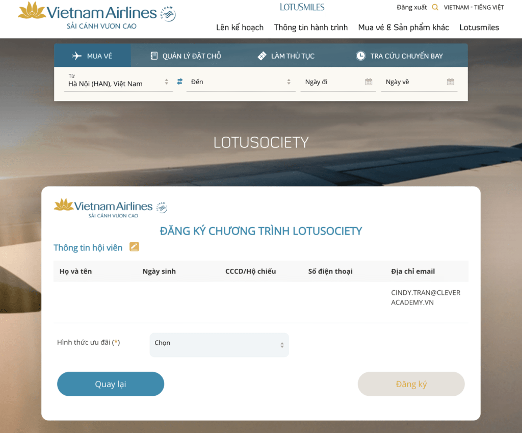 Xuất hiện màn hình 'Đăng ký Chương trình LotuSociety'