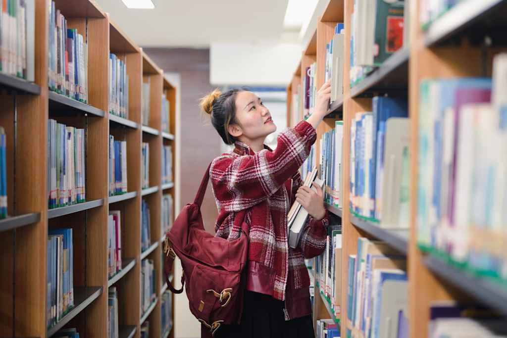 Khi Nào Điểm SAT Tháng 6/2025 Sẽ Có? Đừng Bỏ Lỡ Cơ Hội Chuẩn Bị Tốt Nhất Cùng Clever Academy!