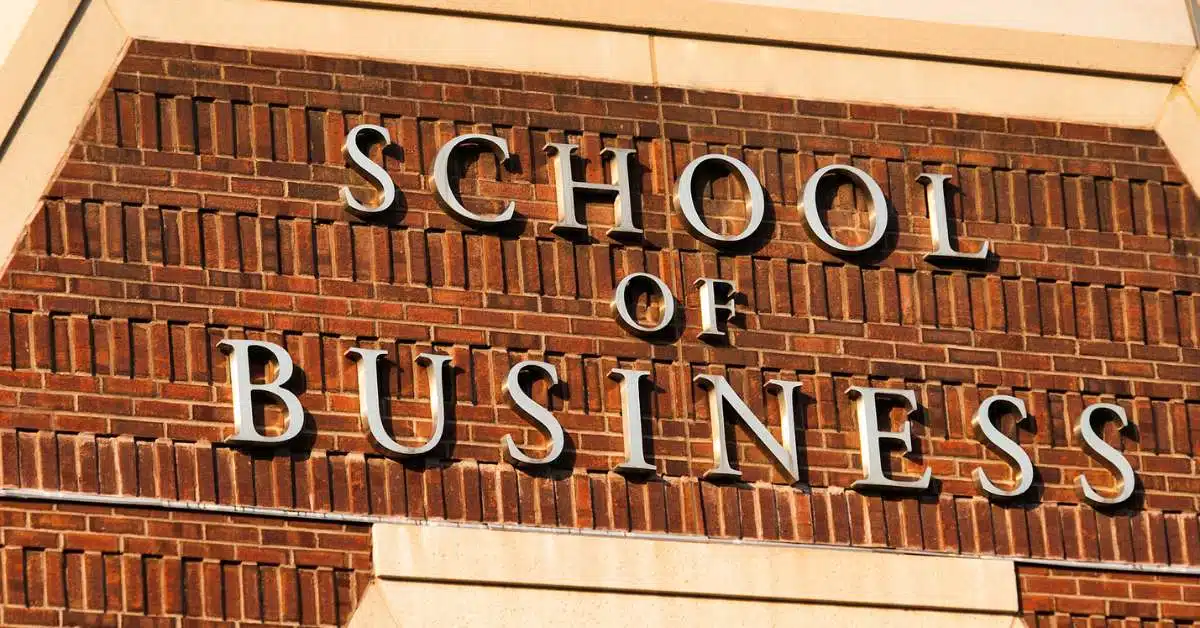 Chinh Phục MBA Đẳng Cấp Thế Giới: Bắt Đầu Với Khóa Luyện Thi GMAT Hiệu Quả